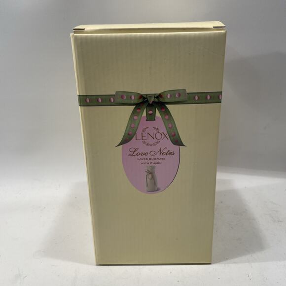 Lenox Love Notes Loved Bud Ceramic Vase with Charm 7 1/2” Tall - Picture 1 of 10